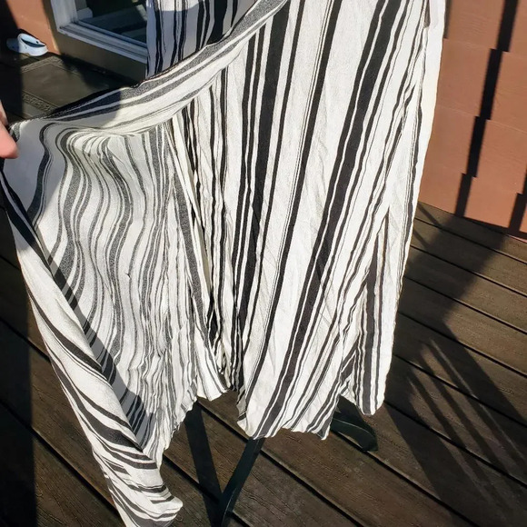 NWT Time and Tru Women's Faux Wrap Black and White Maxi Skirt Size Small - Picture 5 of 12